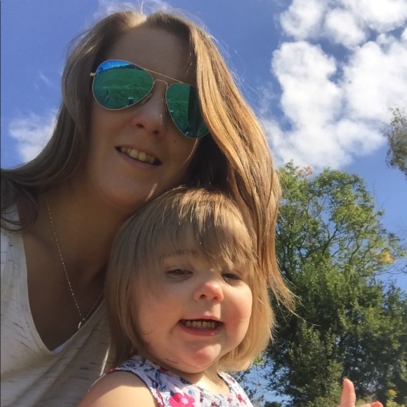 Meet your Posher, Jamie - Picture 1 of 1